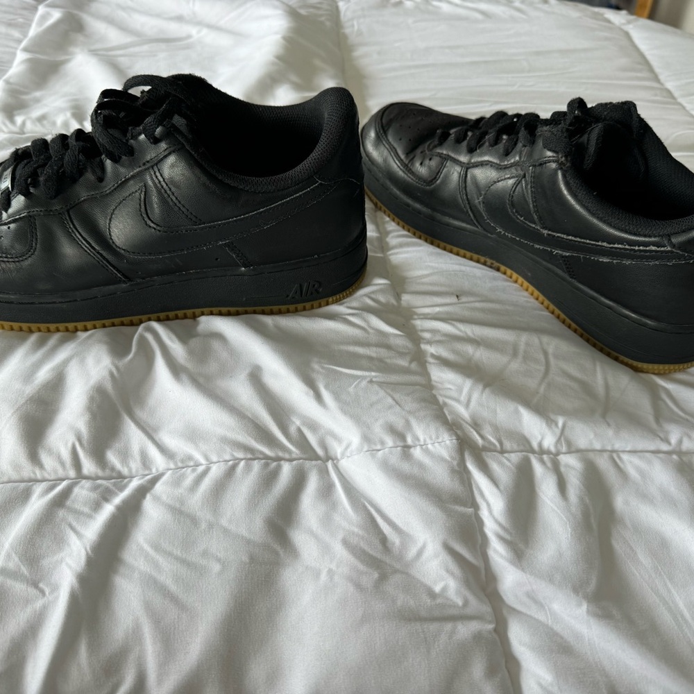 Men’s shoes